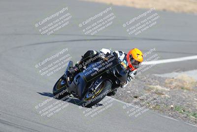 media/Feb-05-2023-Classic Track Day (Sun) [[c35aca4a42]]/Group 1/session 1 turn 9/
